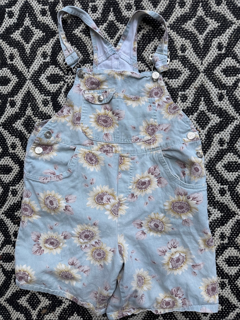 Amy Byer Sunflower Print Light Blue Girls' Short Overalls m/l